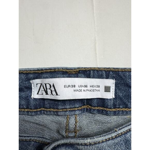 Zara Straight Leg Women's Jeans Size 6 Button Fly Raw Hem Two Tone Bottom - Picture 3 of 6